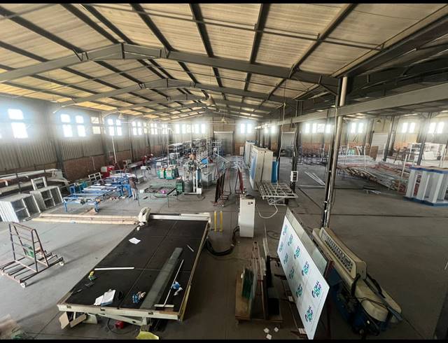 2,499M² WAREHOUSE FOR SALE IN SAMRAND BUSINESS PARK